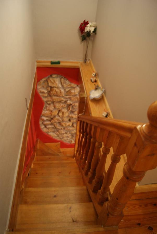 Casa Sara Apartment La Franca Luaran gambar