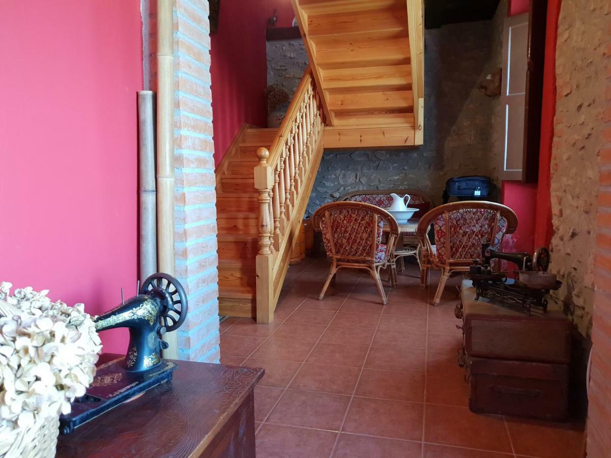 Casa Sara Apartment La Franca Luaran gambar